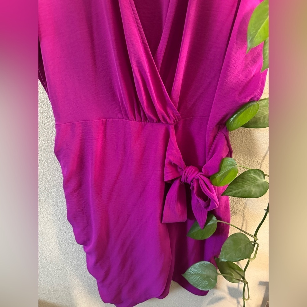 Possible romance mini dress by impressions - Picture 3 of 7